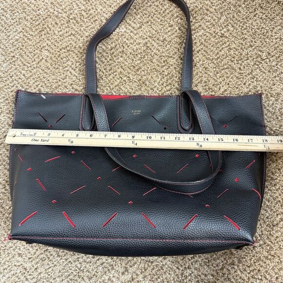 Tutilo New York 2 Piece Tote & Wristlet Purse Black Faux Leather Red Cutwork - Picture 11 of 13
